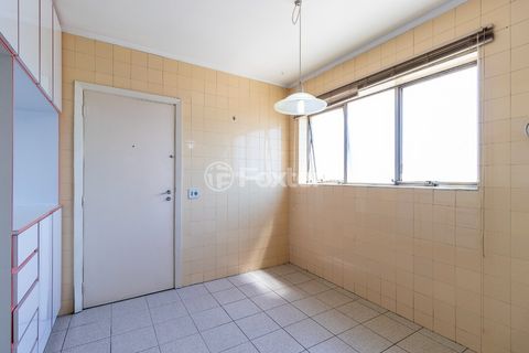 Image 6 - 919735