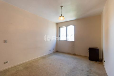 Image 19 - 919735