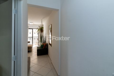 Image 12 - 919754