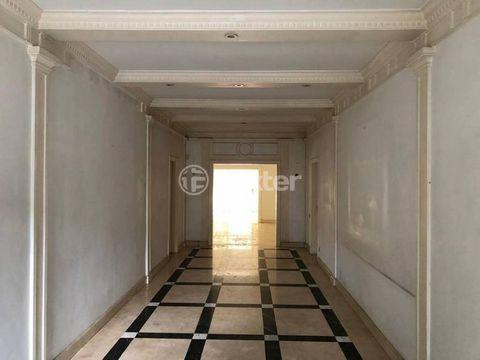 Image 8 - 919760