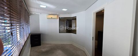 Image 3 - 919761
