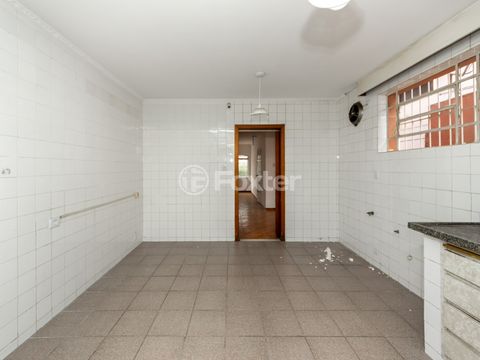 Image 8 - 919774