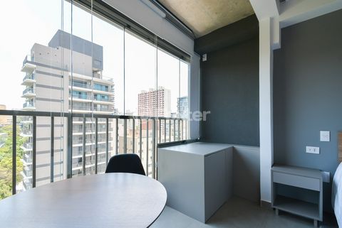 Image 3 - 919798