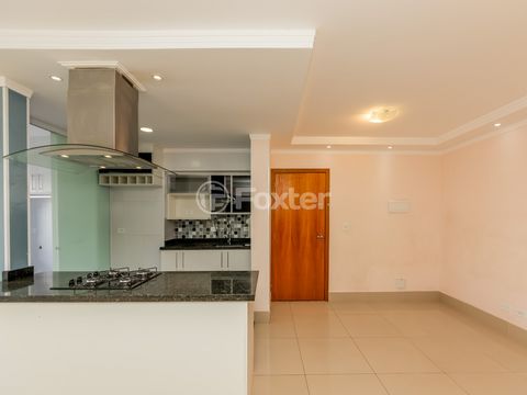 Image 3 - 919811