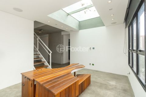 Image 10 - 919813