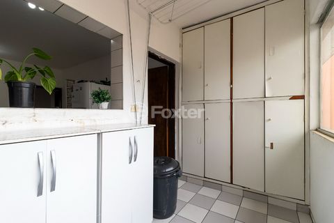 Image 11 - 919815