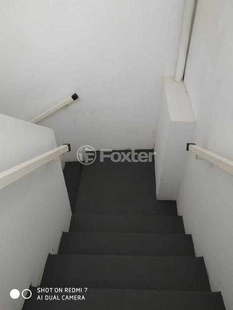 Image 13 - 919817