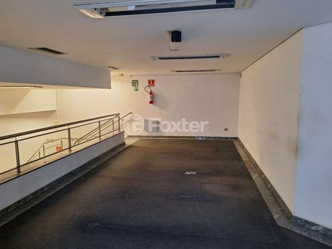 Image 2 - 919825