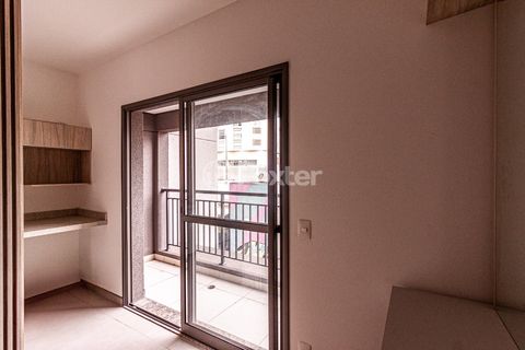 Image 3 - 919832