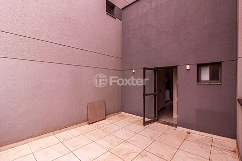 Image 12 - 919832