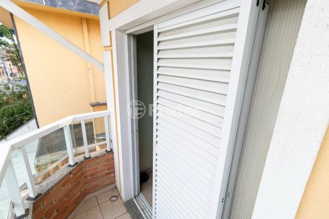 Image 13 - 919840