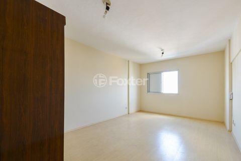 Image 1 - 919842