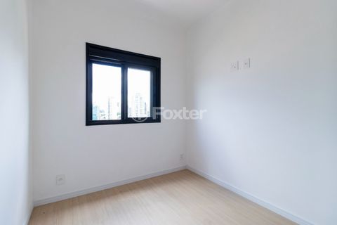 Image 7 - 919864