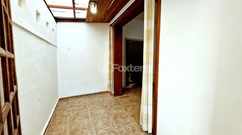 Image 9 - 919870
