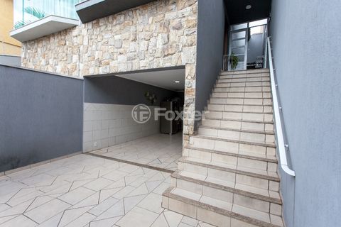 Image 1 - 919871