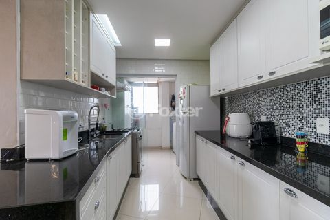 Image 16 - 919883