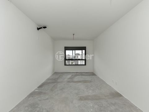 Image 13 - 919904