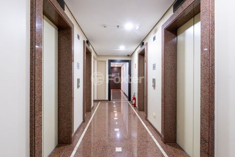 Image 1 - 919910