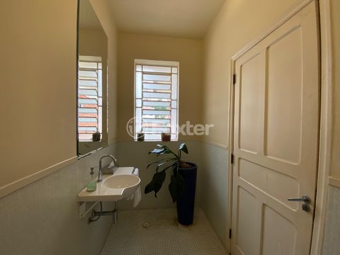 Image 7 - 919923