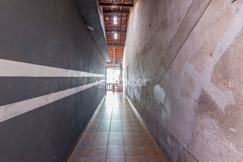 Image 10 - 919927