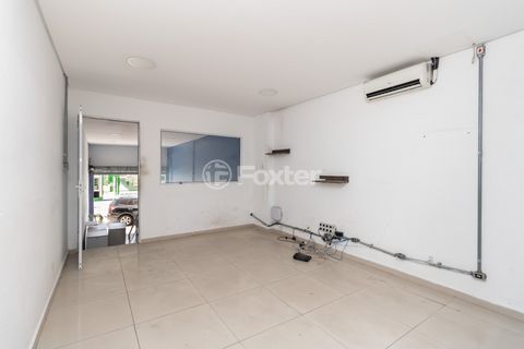 Image 11 - 919930