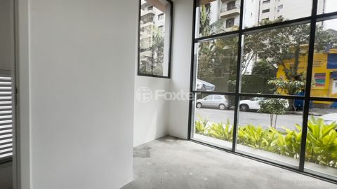 Image 4 - 919935
