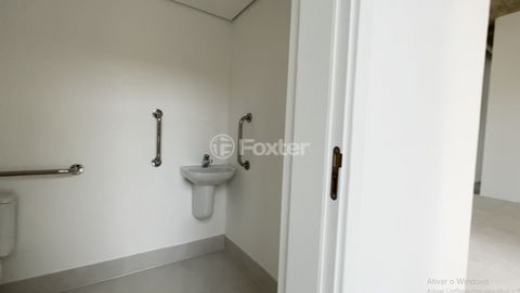 Image 9 - 919935