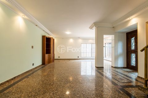 Image 4 - 919967