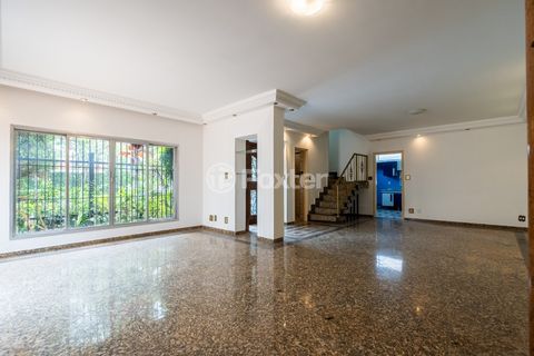 Image 1 - 919967