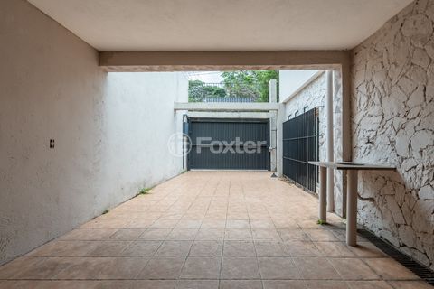 Image 16 - 919967
