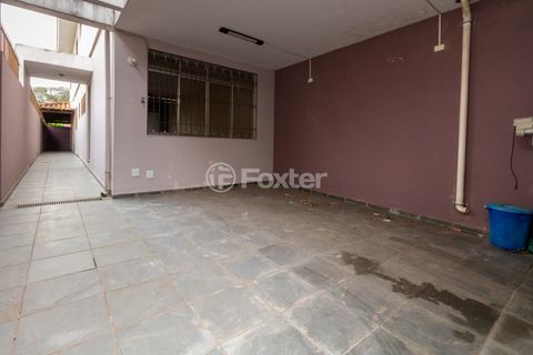 Image 17 - 919978