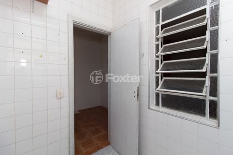 Image 19 - 919999