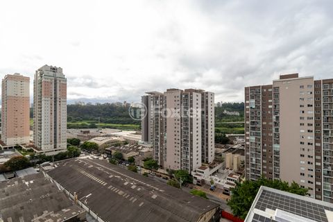 Image 13 - 920001