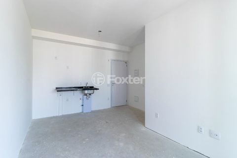 Image 2 - 920022