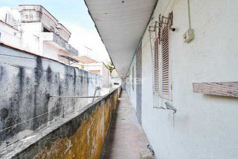 Image 14 - 920031