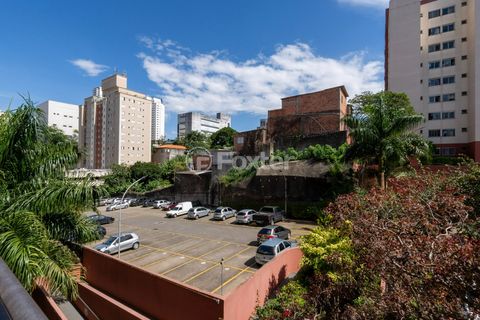 Image 11 - 920083