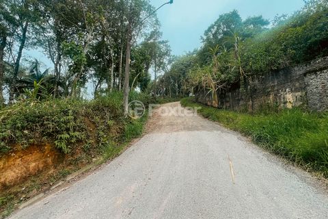 Image 1 - 920114