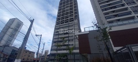 Image 8 - 920208