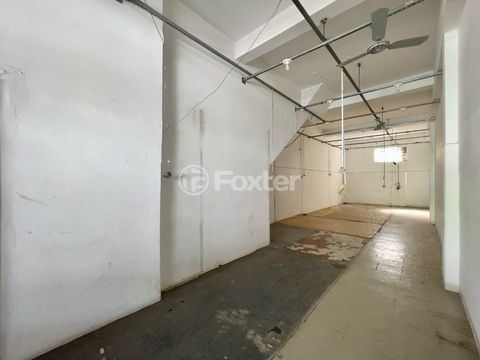 Image 4 - 920213