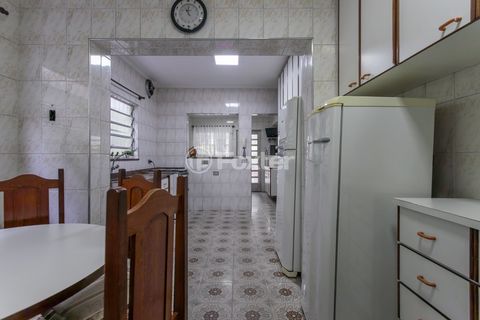 Image 12 - 920237
