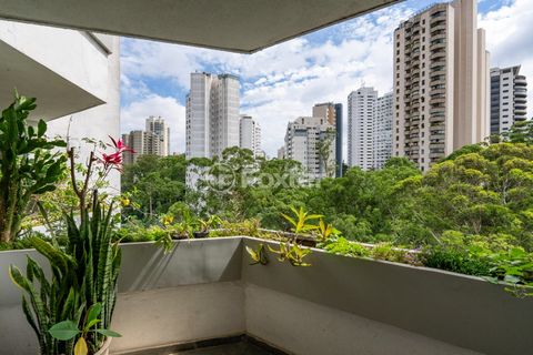 Image 7 - 920247