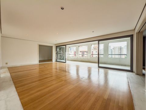Image 3 - 920268