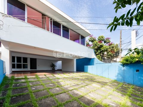 Image 1 - 920274