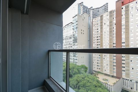 Image 14 - 920306