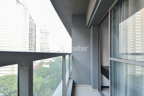 Image 15 - 920306