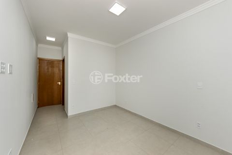 Image 3 - 920310