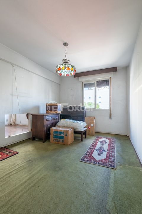 Image 11 - 920342