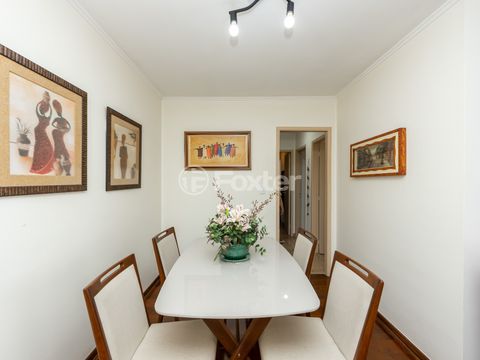 Image 3 - 920352