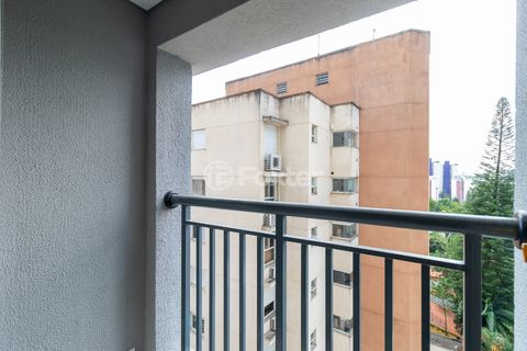 Image 8 - 920364