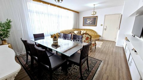 Image 3 - 920393